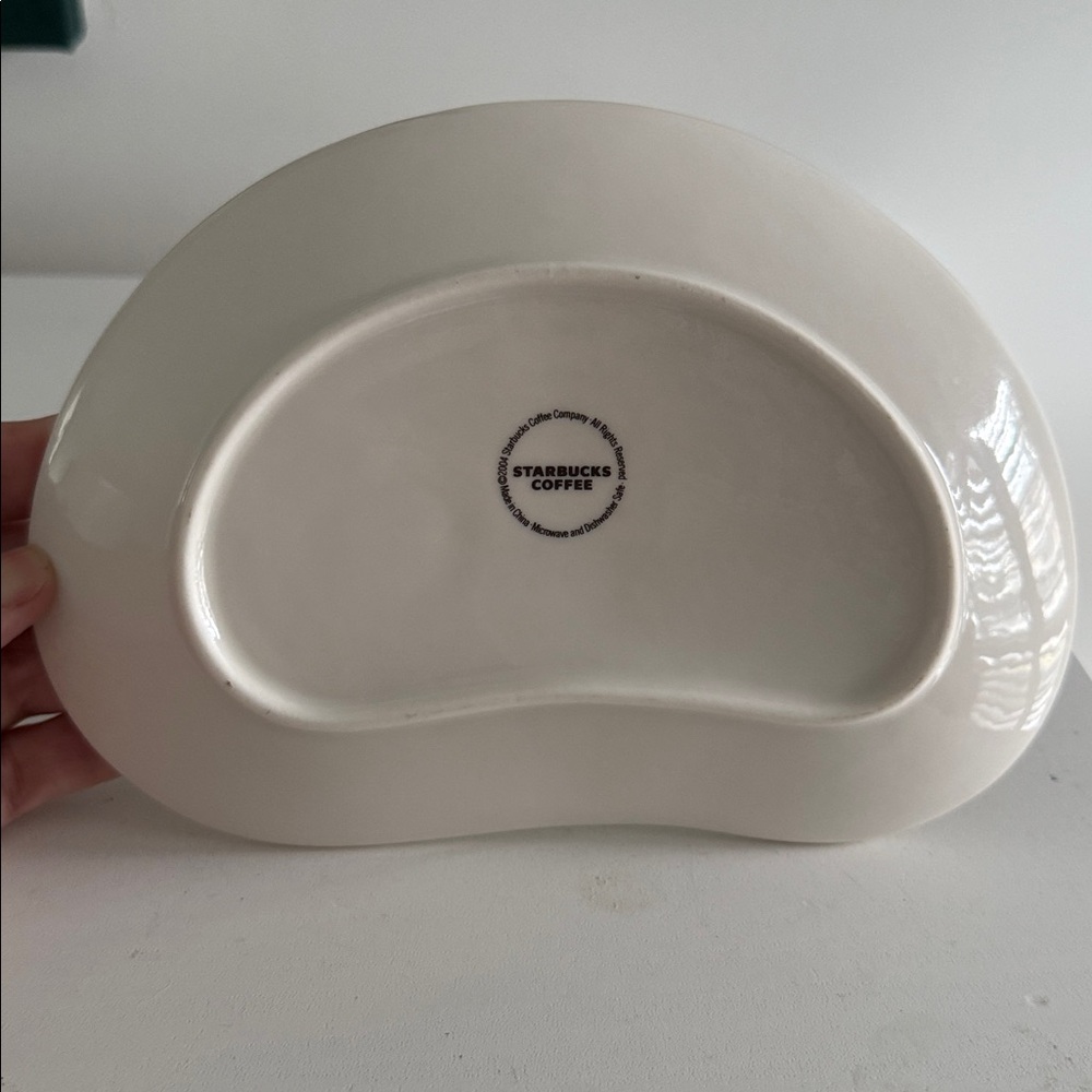 Starbucks Classic White Mug (2018) and Saucer (2004) - Picture 7 of 8